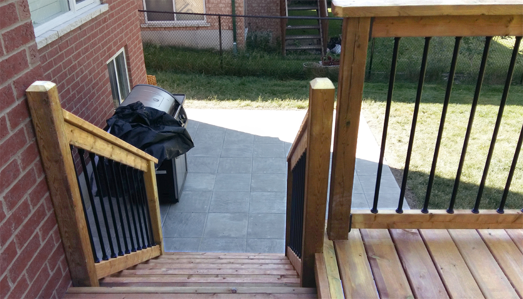 <sup>&reg;</sup> MicroPro Sienna Deck & Patio Slabs